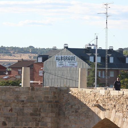 Albergue La Encina Hospital de Órbigo 외부 사진