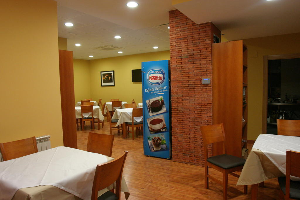 Albergue La Encina Hospital de Órbigo 외부 사진