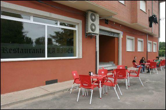 Albergue La Encina Hospital de Órbigo 외부 사진